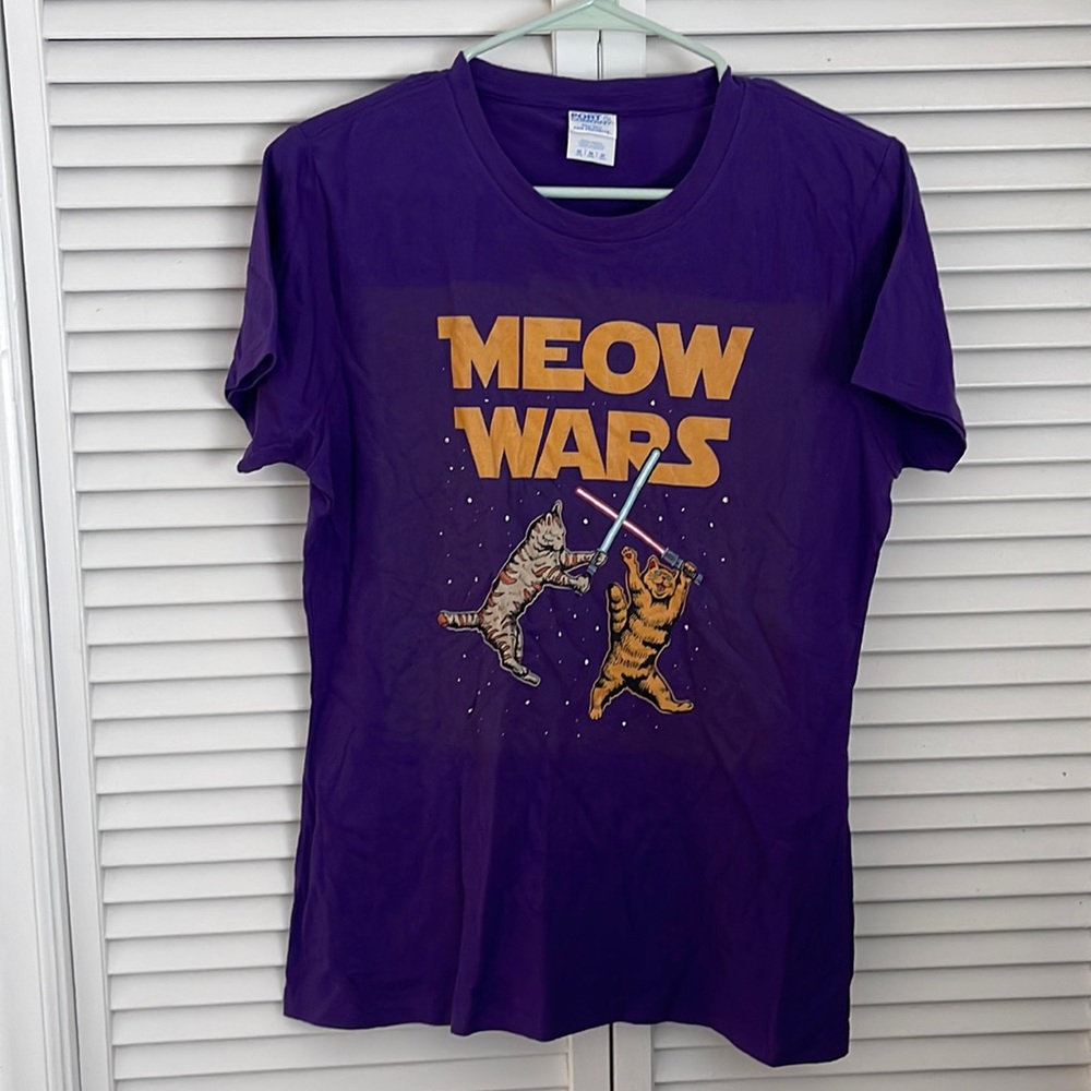 STAR WARS CAT TSHIRT PURPLE MEOW WARS SIZE MEDIUM